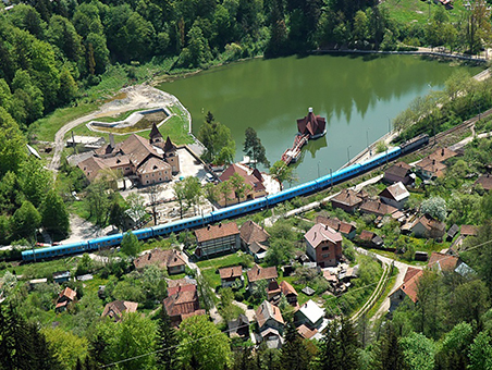 /assets/img/regiuni/Centru/proiecte/HR_Amenajări parcuri, spații verzi, modernizare infrastructura rutieră stațiunea Băile Tușnad - POR 2014-2020.jpg